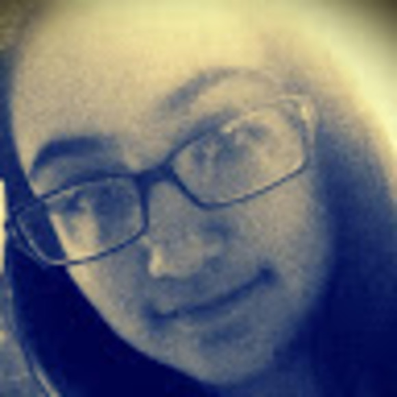 Meet your Posher, Elana - Picture 1 of 1